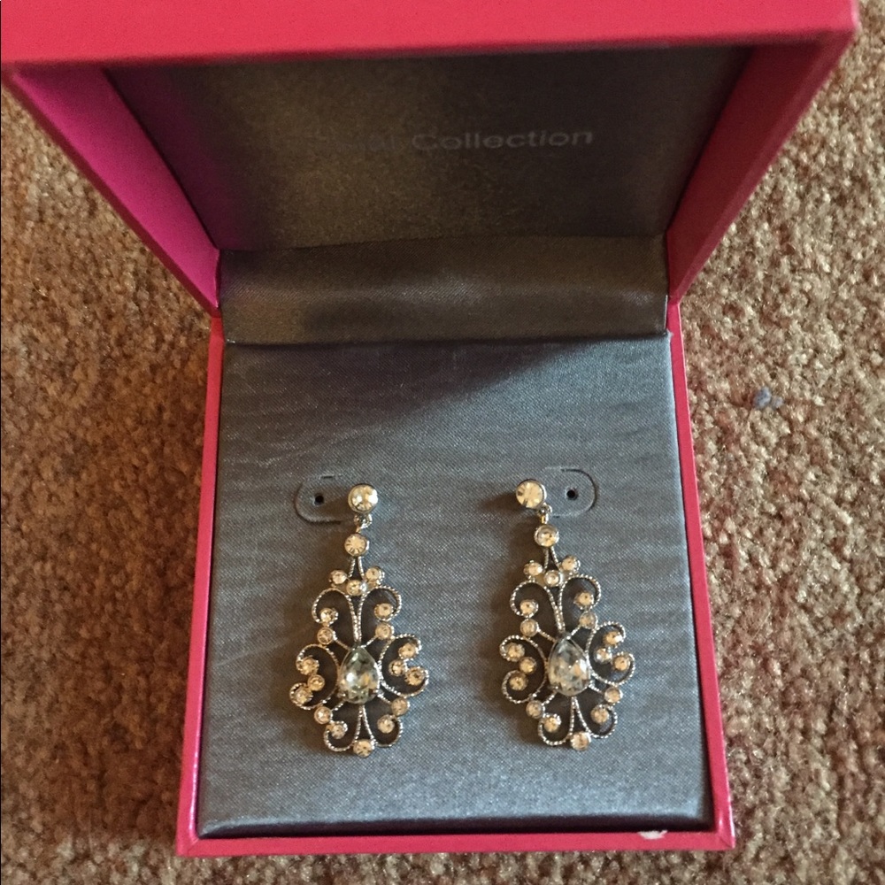 Silver chandelier earrings